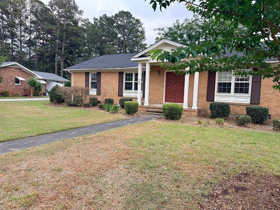 1st image of 402 Arlington Rd