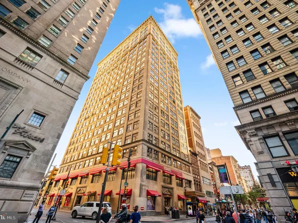 1500 Chestnut St APT 19A, Philadelphia, PA 19102