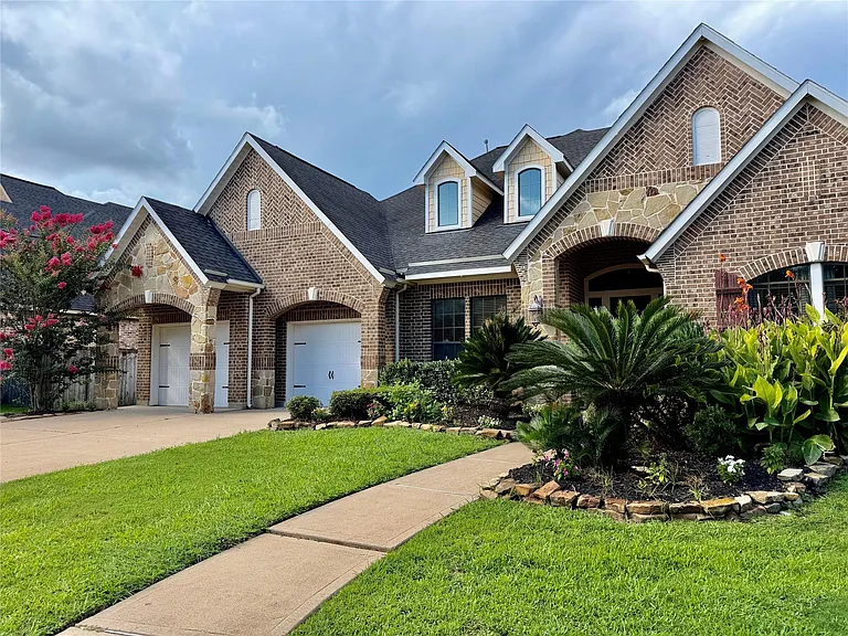 6223 Duke Trail Ln — Photo 24