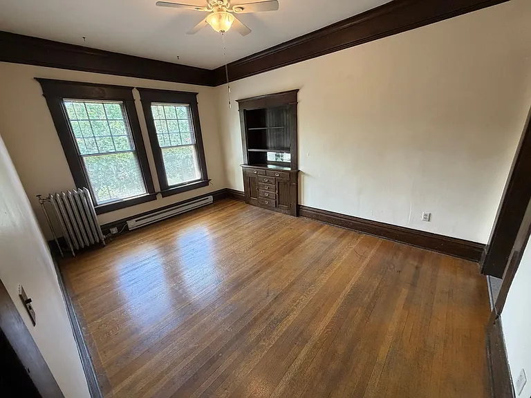 Jefferson Apartments — Photo 9