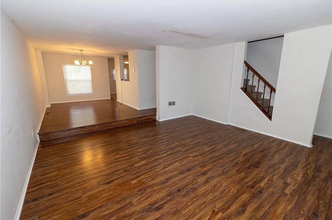 1619 Shenandoah Ct — Photo 4