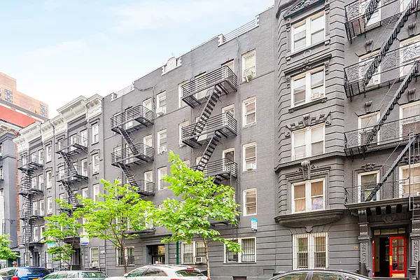 Rented by Abode Residential LLC | media 8