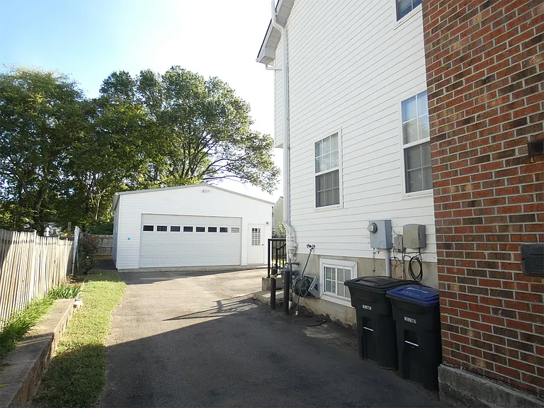 2623 Van Buren St #A — Photo 45