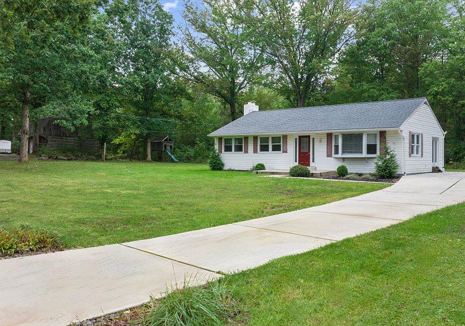 222 Salford Station Rd, Perkiomenville, PA 18074 Zillow