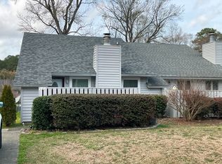 10 A Mulberry Ln #A, New Bern, NC 28562