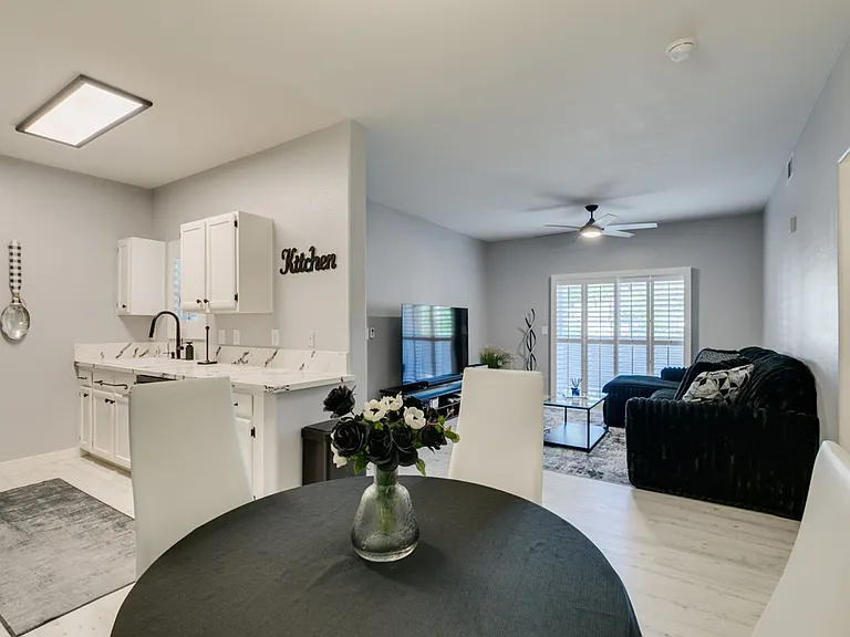 7255 W Sunset Rd #1103 — Photo 23