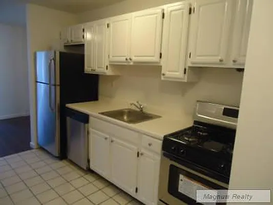 Rented by CPG Residential LLC | media 25