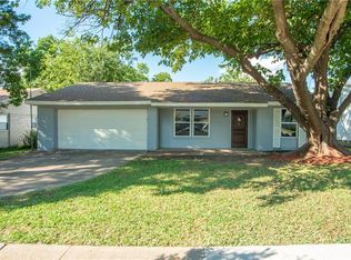 2939 Bergen Ln, Farmers Branch, TX 75234