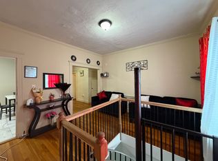 4 Lafayette Ave #1, Chelsea, MA 02150