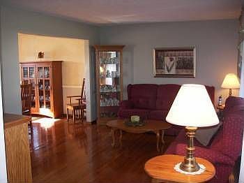 2nd image of 453 Thrushwood Ln