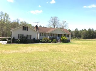 57 Uldrick Cir, Abbeville, SC 29620