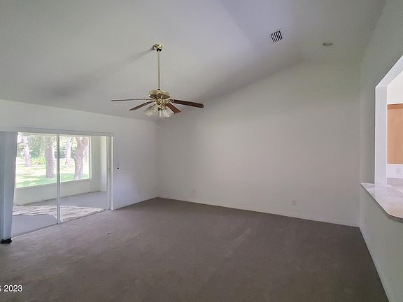 5th image of 610-612 Oakwood Pl