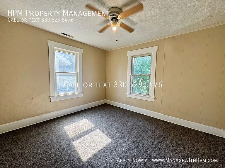 2912 9th St NW — Photo 12