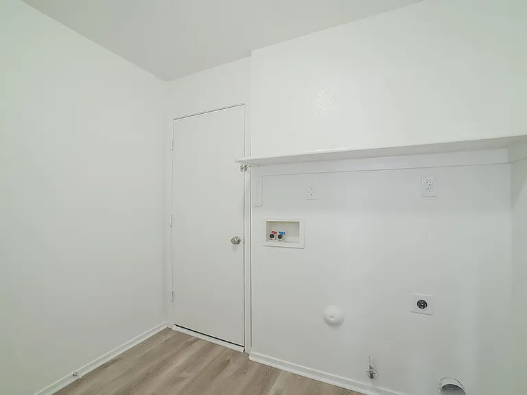 3847 E Hopseed Ln — Photo 9