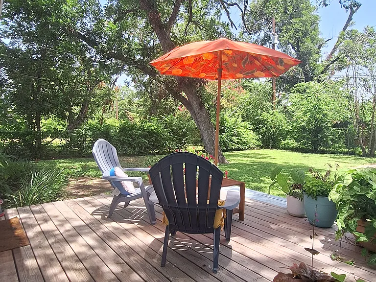 138 Norfolk Pl — Photo 30
