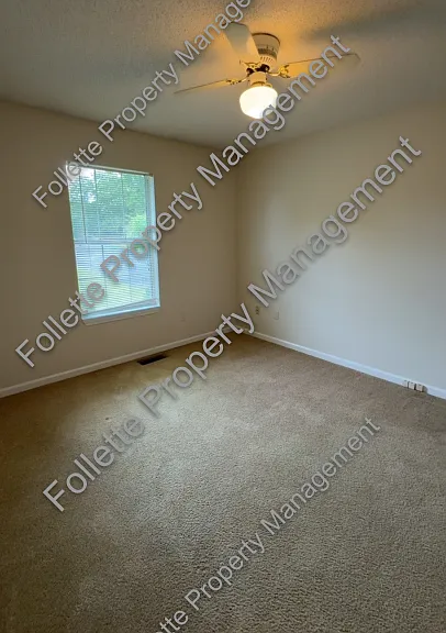 57 Stone Dr #2 — Photo 4