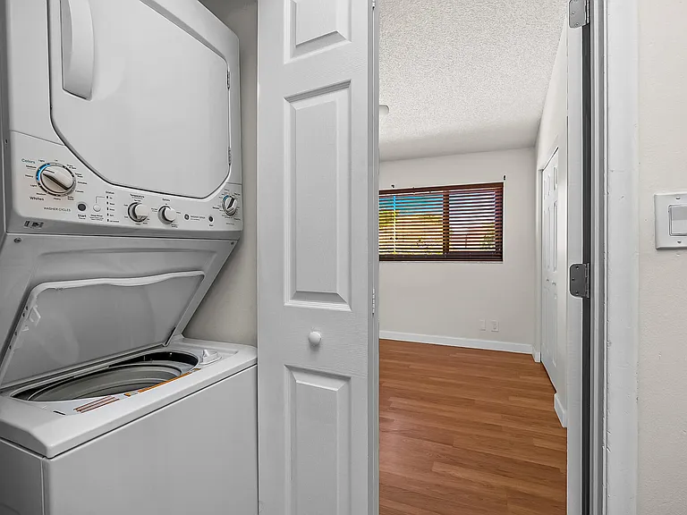 2700 S Oakland Forest Dr #305 — Photo 19