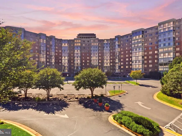 3100 N Leisure World Blvd APT 619, Silver Spring, MD 20906