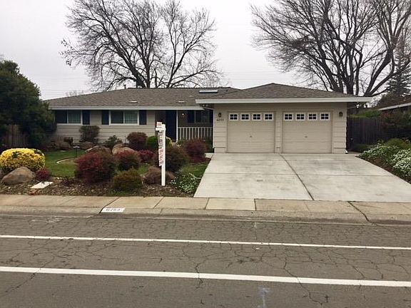 2nd image of 6253 Saint James Dr