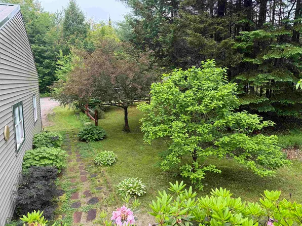 1 Giovanna Road, Groton, NH 03241-0