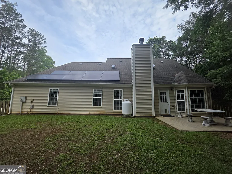 135 Kingsbrooke Cir — Photo 17