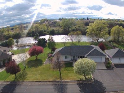 250 Rivers Edge Ln, Yakima, WA, 98901