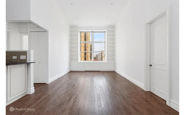 Sold by Douglas Elliman | media 8