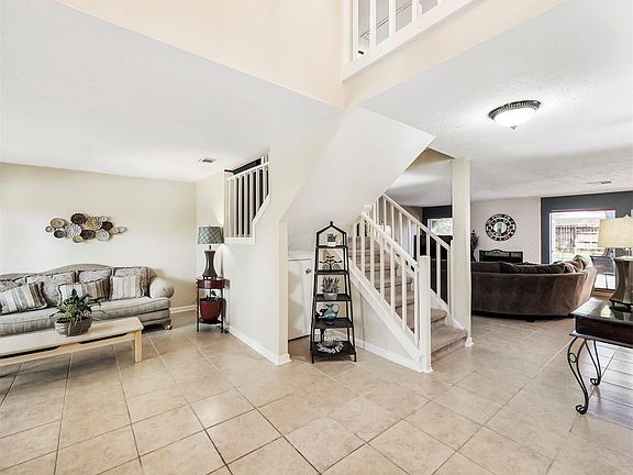 5th image of 21134 Park York Dr