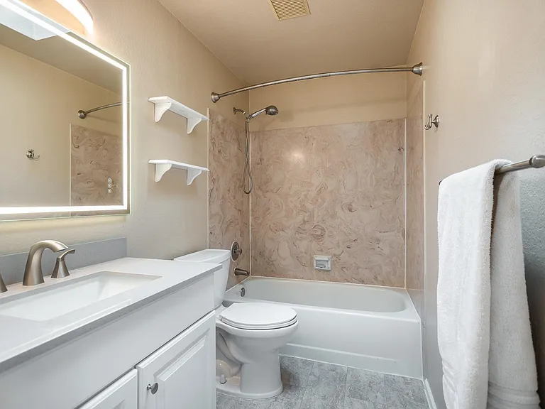 623 Harvest Rd — Photo 11