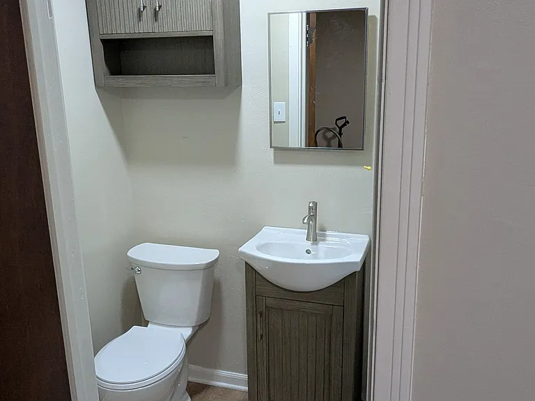 18 N Main St #9 — Photo 6
