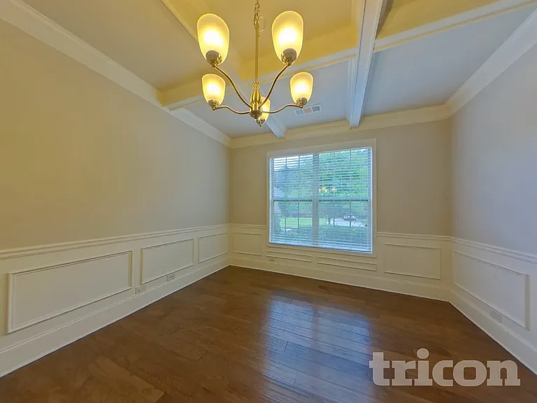 6410 Country Lake Rd — Photo 2