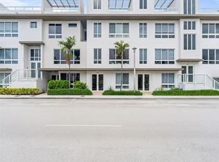 10509 NW 66th St, Doral, FL 33178