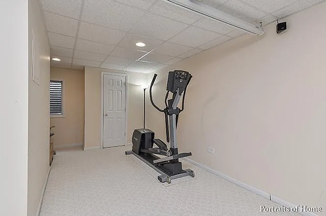 990 Shoreline Dr — Photo 14