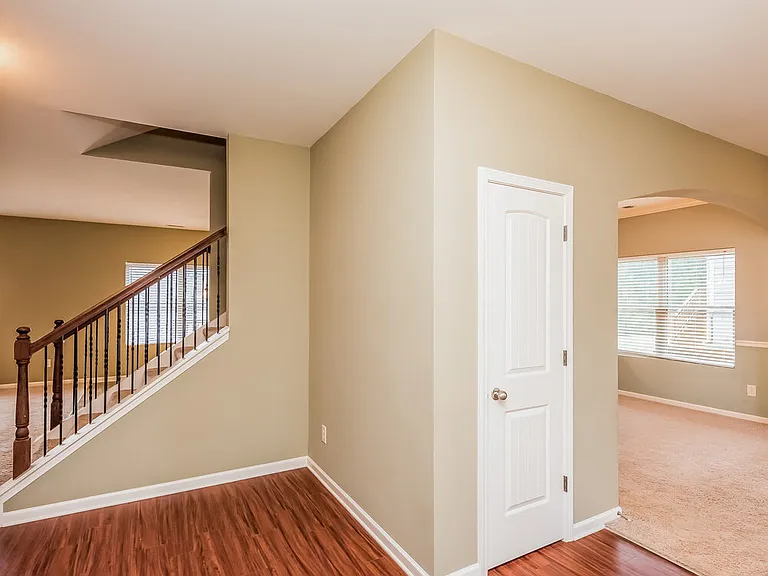 3542 Sandy Bank Dr — Photo 3