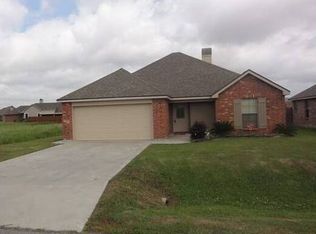 518 Braxton Dr, Youngsville, LA 70592