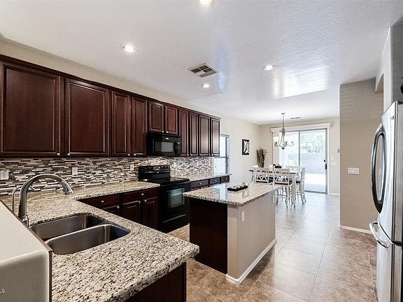 5th image of 21869 E Gold Canyon Dr