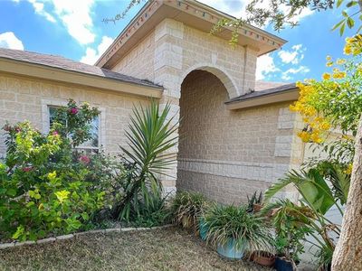 834 N 7th St, Alamo, TX, 78516