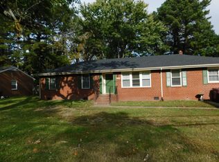 4240 Taylor Rd #A, Chesapeake, VA 23321