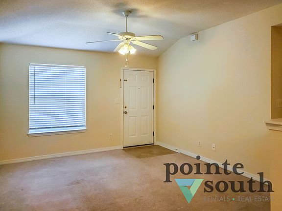3rd image of 6862 Old West Ln