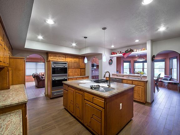 4th image of 157 Don Quijote Ct