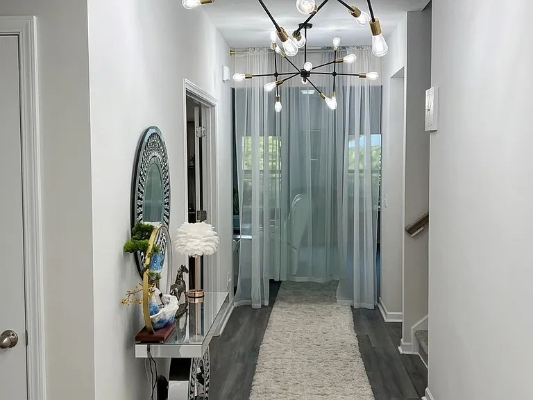 530 Ravine Dr — Photo 2
