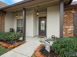 10792 Fenway Ln, Denham Springs, LA 70726