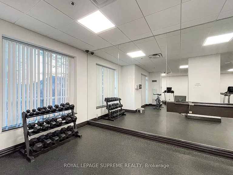 3 Ellesmere St #408 — Photo 18