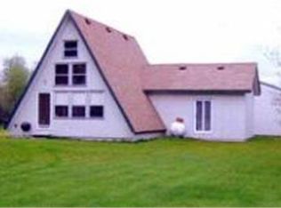 1757 Birch Dr NW, Angle Inlet, MN 56711
