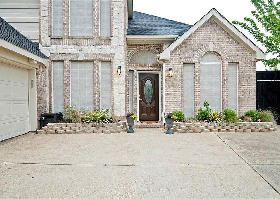 1st image of 3402 Willowcreek Dr