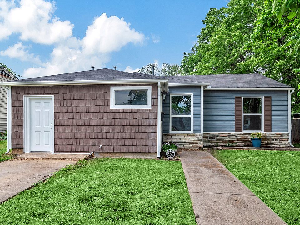1st image of 837 Lilac Dr