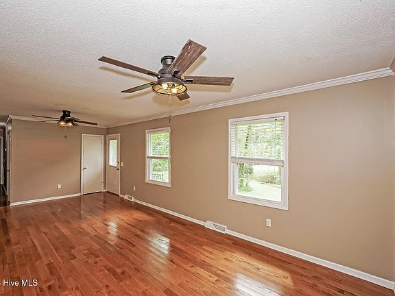 3rd image of 244 Brookside Drive