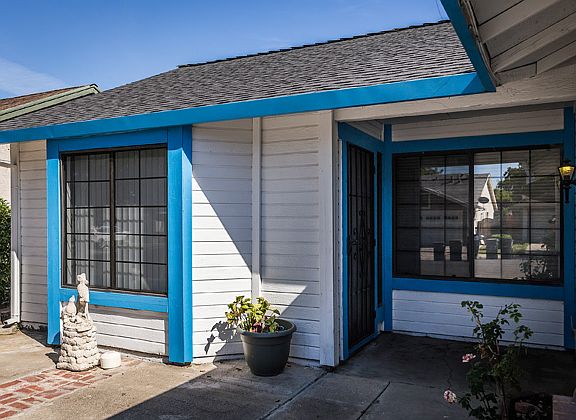 4th image of 1447 Edwards Cir