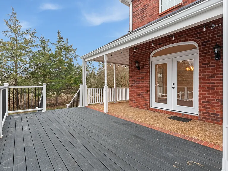 111 Rea Dr — Photo 24