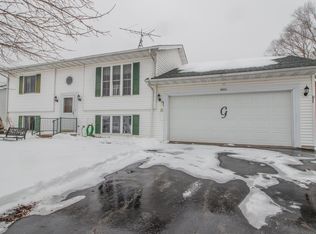 6314 2nd Ave, Lake Geneva, WI 53147